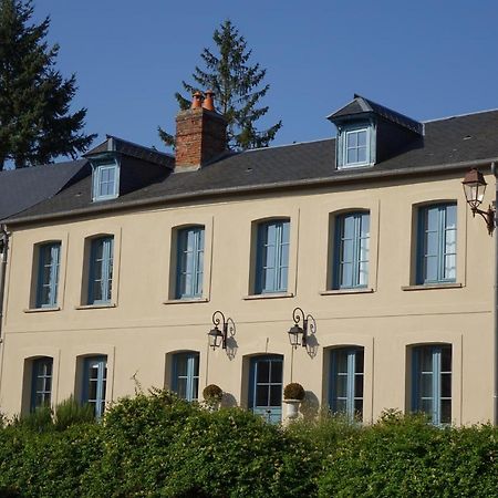 Les Chambres De La Tour Le Bec-Hellouin Exterior photo